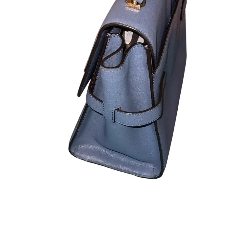 henri bendel 🩵classic old